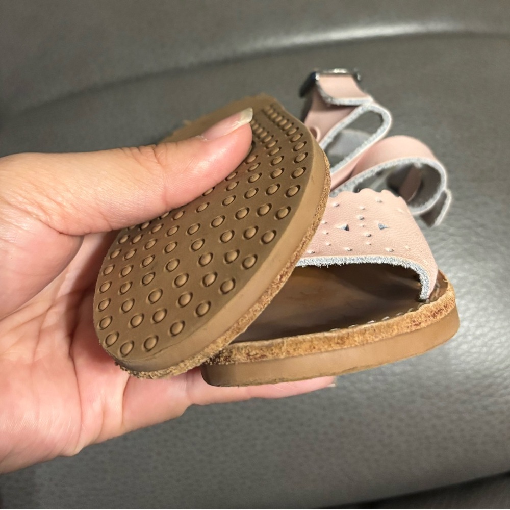 Freshly Picked Blush Laguna Sandals Size 4 - Picture 8 of 8